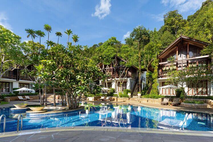 Basseng ved The Tubkaak Krabi Boutique Resort